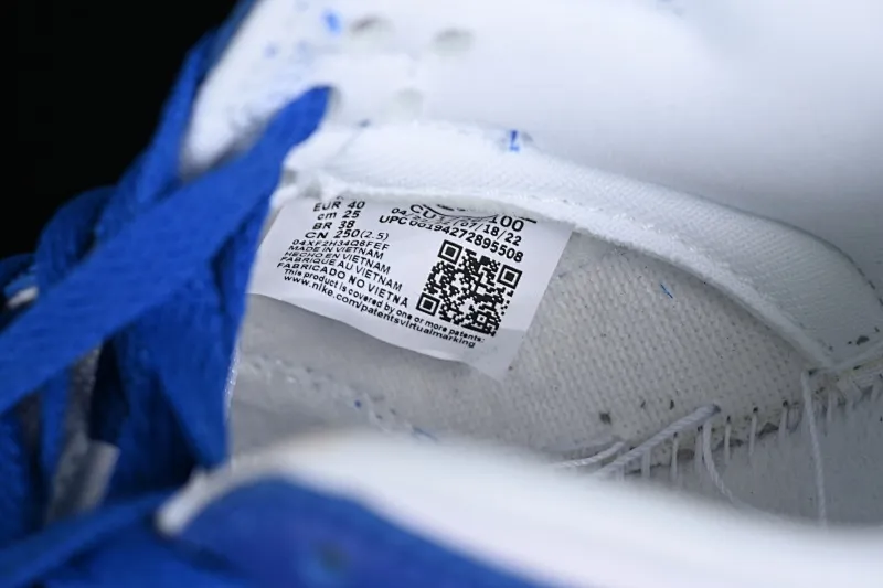 All Categories Nk SB Dunk Series Nk SB Dunk Low Low-top Sneakers Nk SB Dunk Low Pro "Kentucky" White and Blue University of Kentucky SB Smashing Backboard Fashion Casual Sneakers CU1726-100